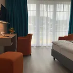 Rheinvilla Arte Szálloda