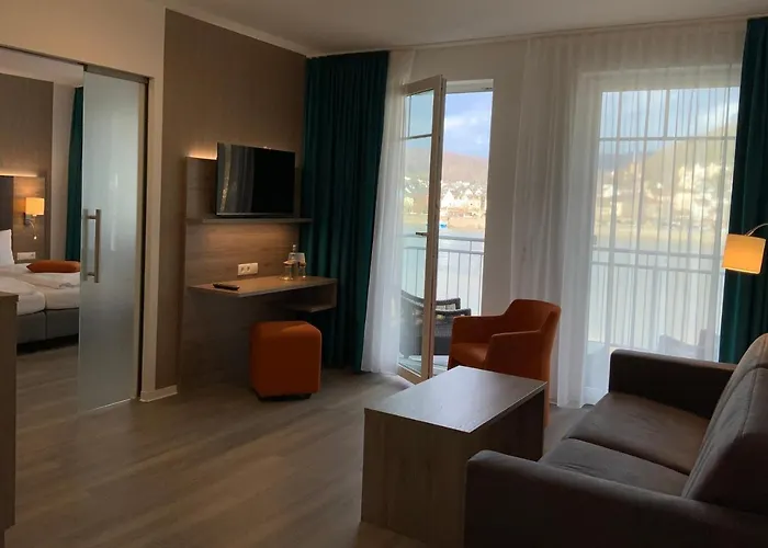 Rheinvilla Arte מלון 3*