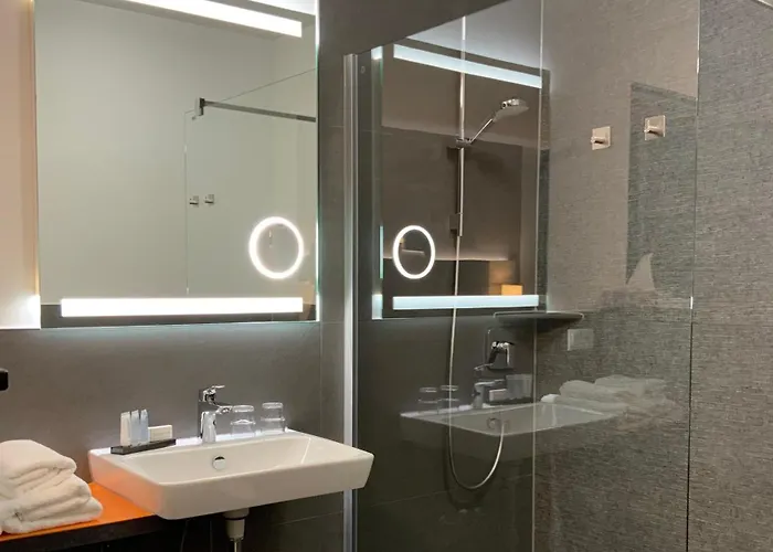 Rheinvilla Arte 3* רמאגן